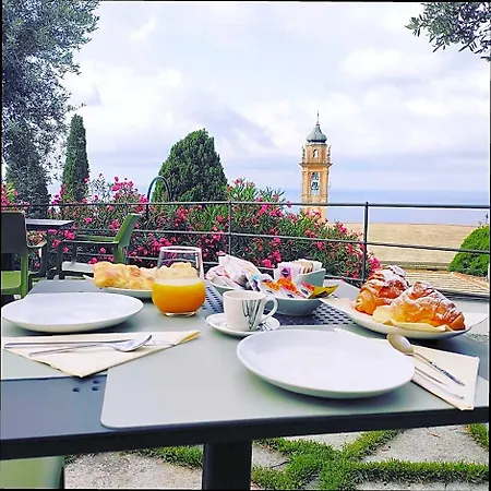 Goeghin Hotel Bogliasco