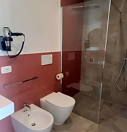 Goeghin Hotel *